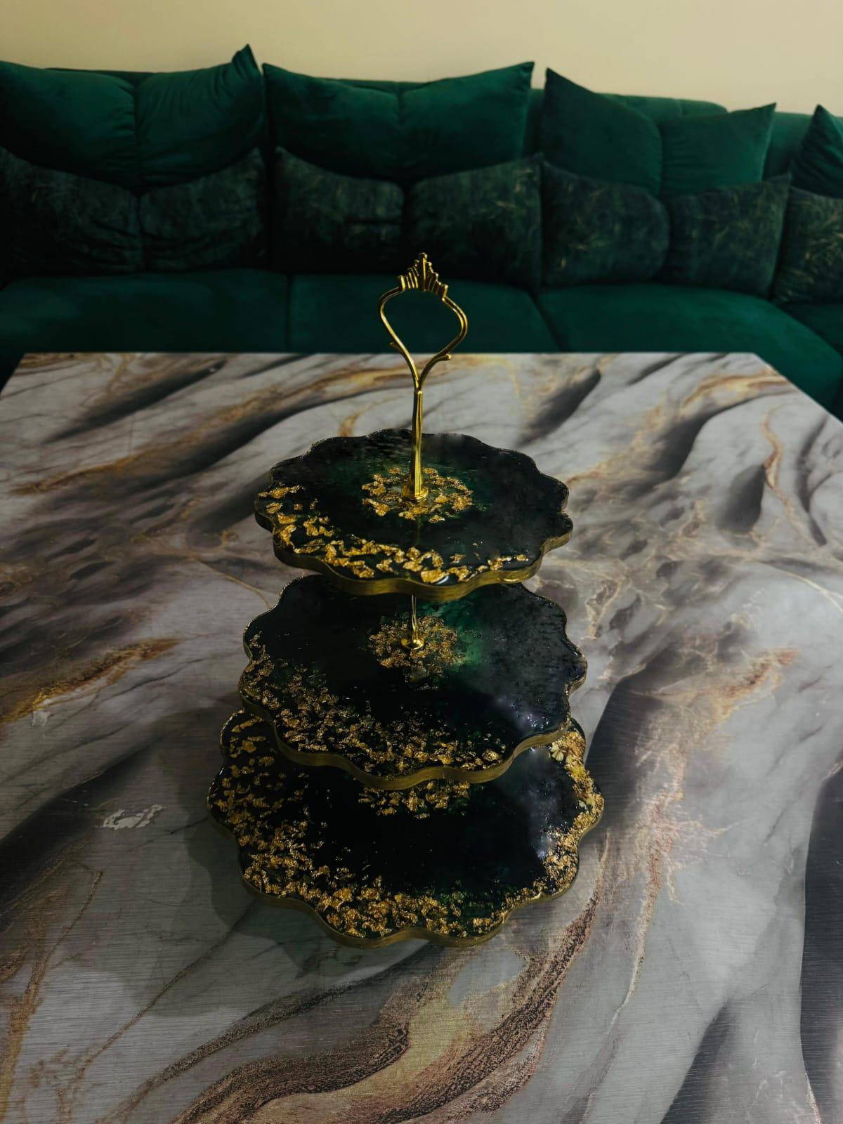 🌟 3-Tier Resin Cake Stand – Emerald Elegance 🌟