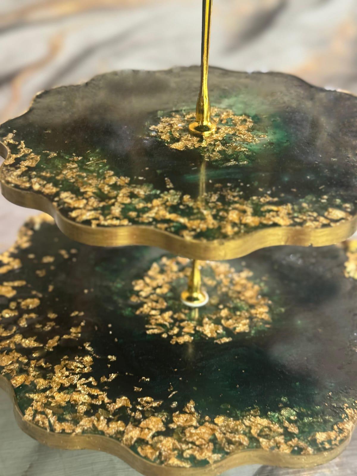 🌟 3-Tier Resin Cake Stand – Emerald Elegance 🌟
